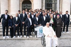 Antonio Calabro, la Bibbia spiegata in campo